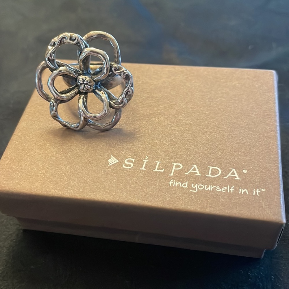 Silpada R2784 Flower Power Ring